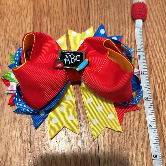 Back To School Bow Hair Clips Perfect Hair Accessories for Toddlers and Girls - Picture 4 of 9
